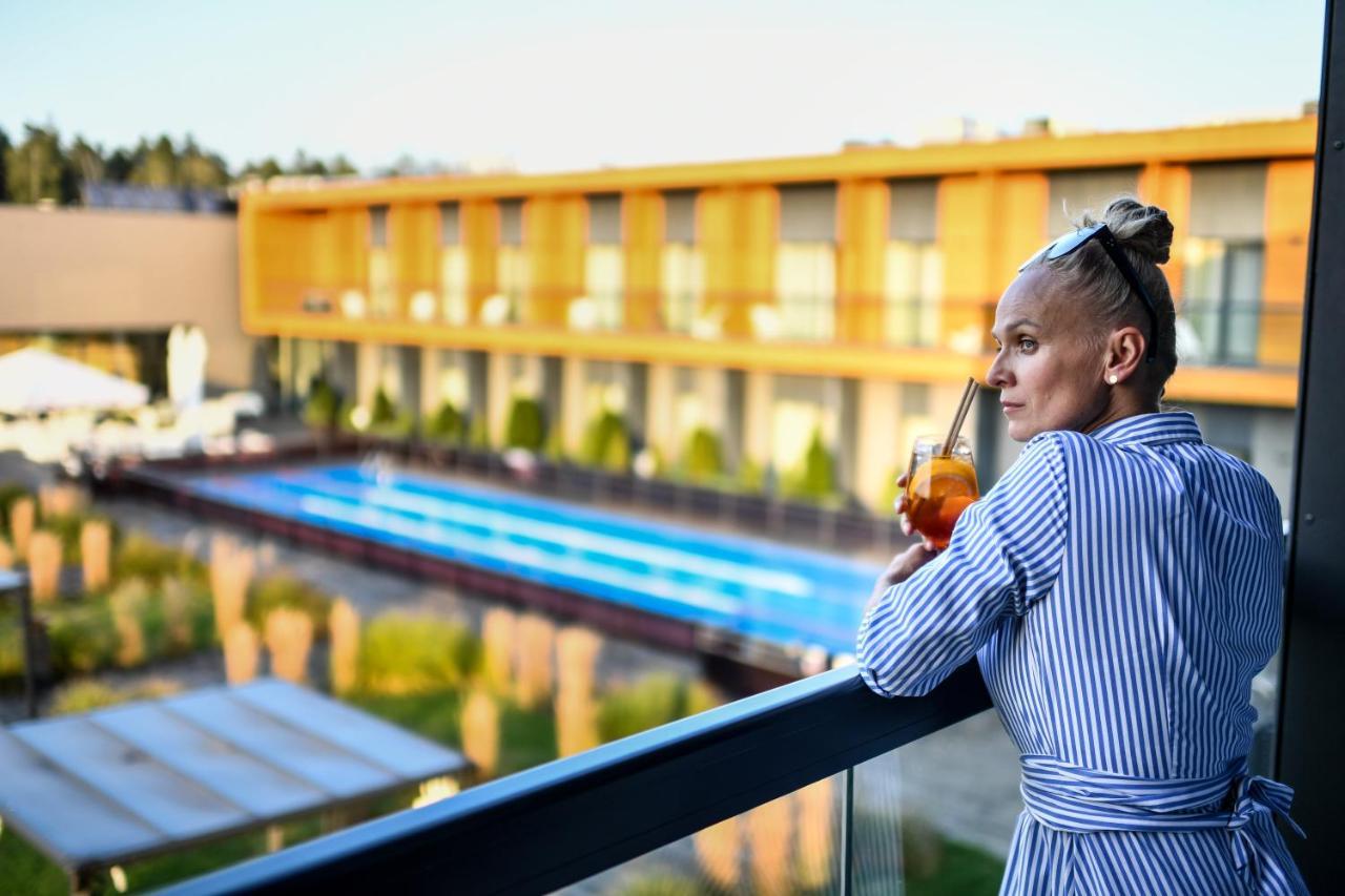 Hotel Bonifacio Spa&Sport Resort Sochocin Exteriör bild