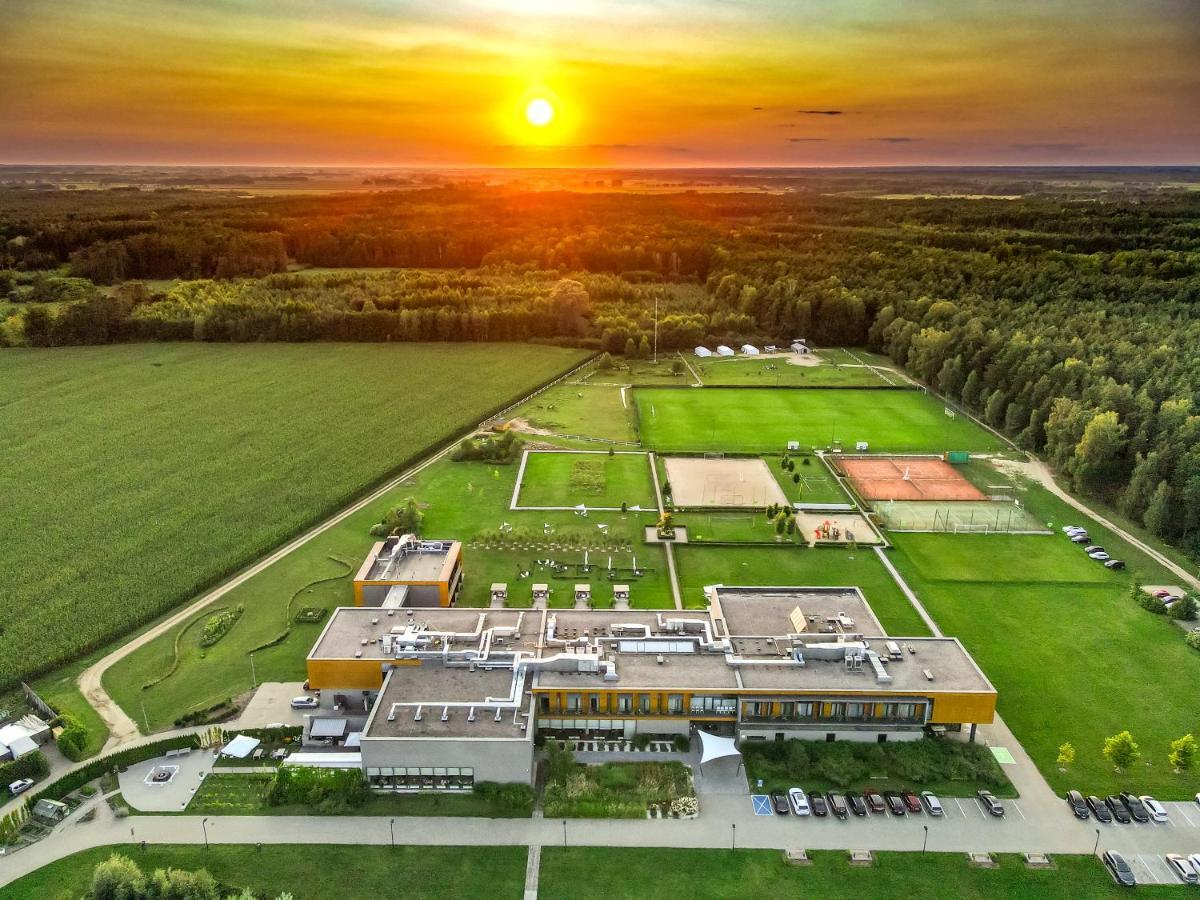 Hotel Bonifacio Spa&Sport Resort Sochocin Exteriör bild