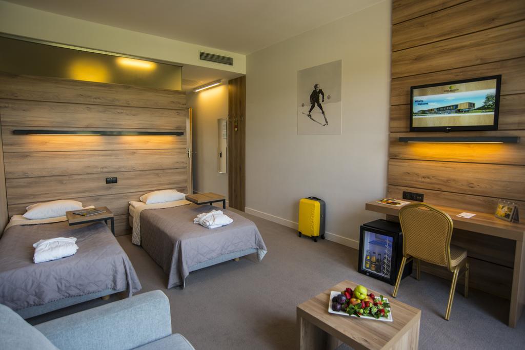 Hotel Bonifacio Spa&Sport Resort Sochocin Exteriör bild