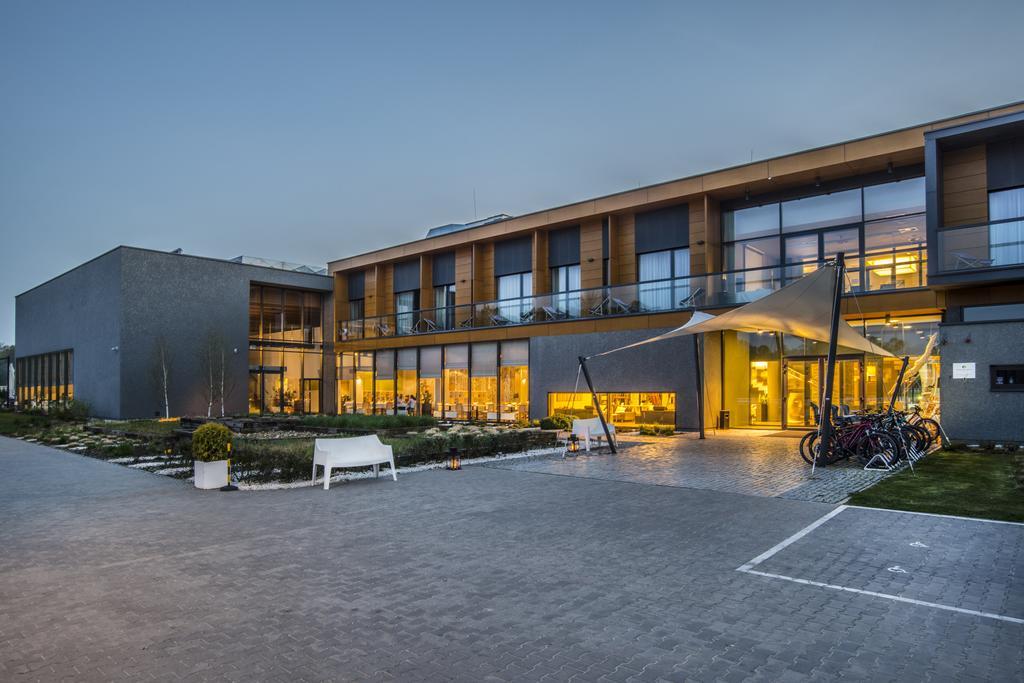 Hotel Bonifacio Spa&Sport Resort Sochocin Exteriör bild